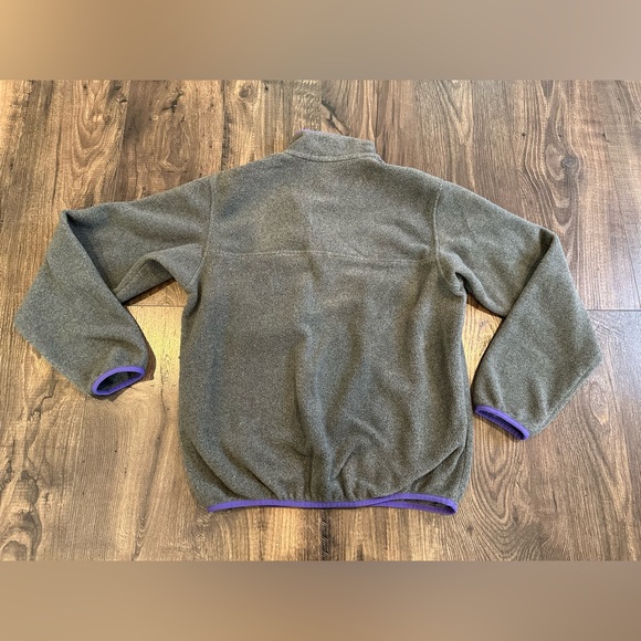 GUC Women’s Patagonia Synchilla Snap T Soft Fleece Grey Purple, Size: S Small - Picture 7 of 8